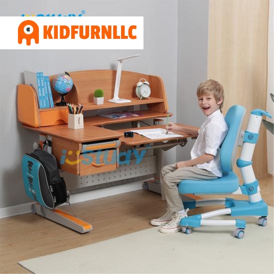 mesa de estudio y silla de madera